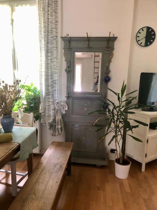 Gite Les Lilas La Genevraye Bagian luar foto