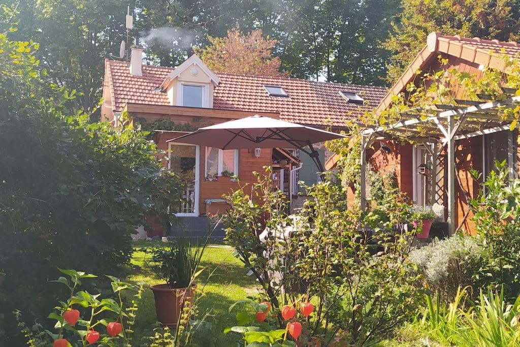 Gite Les Lilas La Genevraye Bagian luar foto